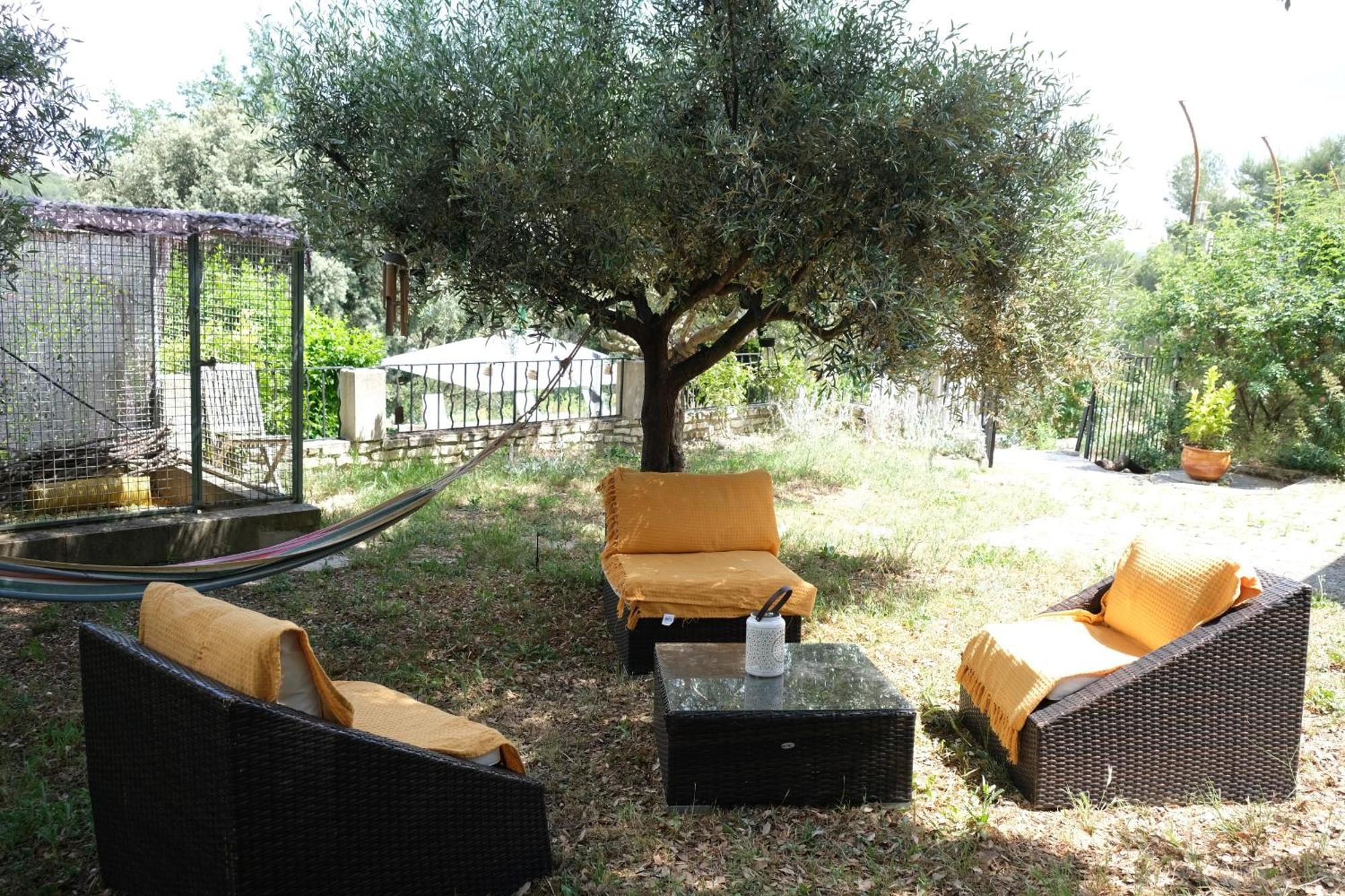 Pleasant Part Of House With Pool To Share In Vaucluse, 4/6 People Apartamento Puget Exterior foto